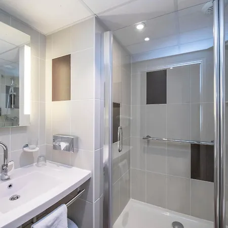 Ibis Styles Aeroport Arenas Hotel
