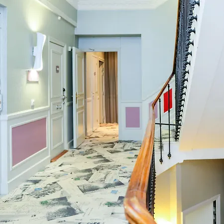 Hotel Excelsior Centre By Happyculture