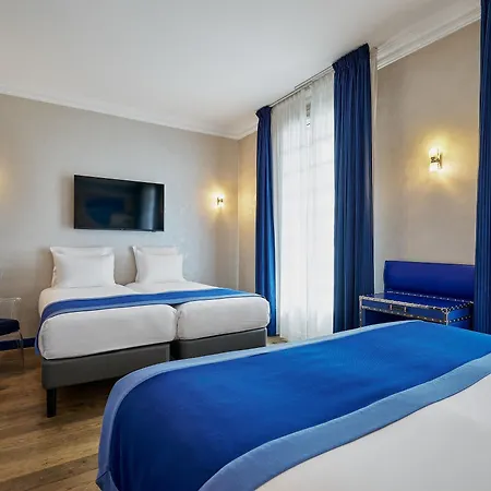 Excelsior Centre Hotel 4*