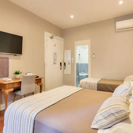 Lepante Hotel 2*