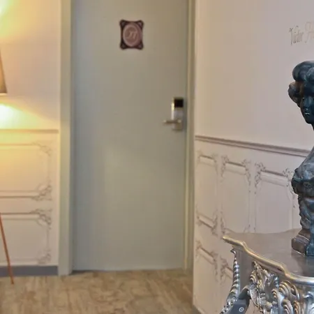 Hotel La Victor Hugo Nice