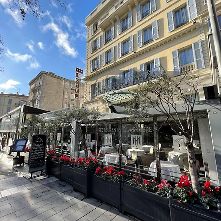 Monsigny Hotel 3*