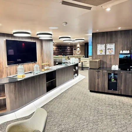 Hotel Monsigny 3*