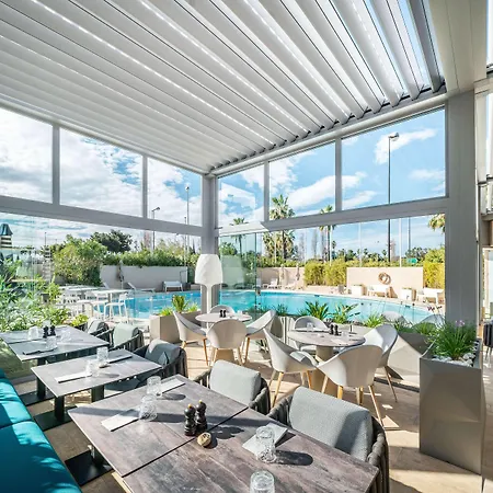Hotel Radisson Airport
