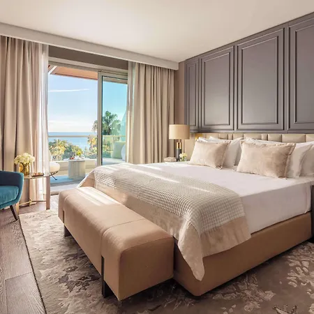 Anantara Plaza - A Leading Of The World