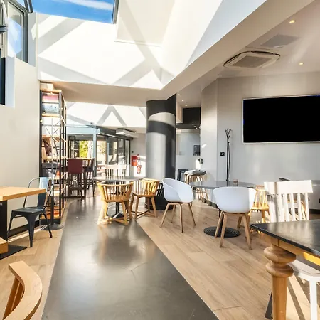 Campanile Prime - Airport 3*