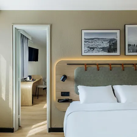 Hotel Campanile Prime - Airport Nice