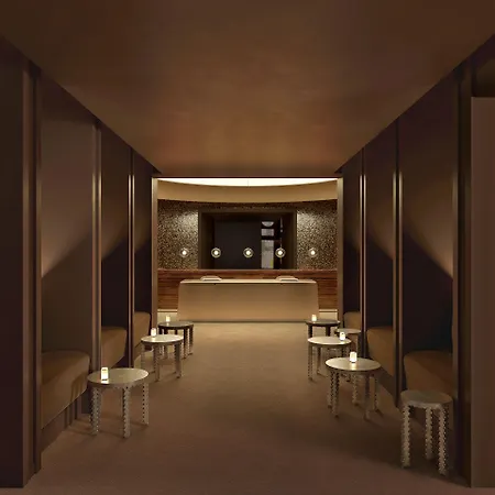 Hotel Gounod Fully Renovated