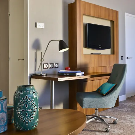 By Ihg Nice