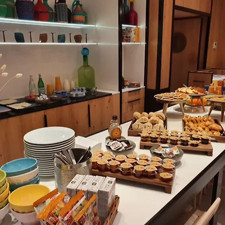 By Ihg Hotel