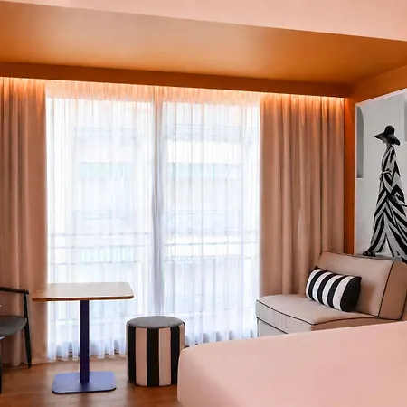 Mercure Promenade Des Hotel