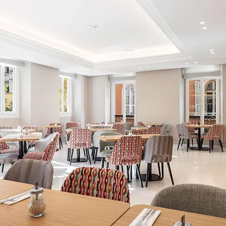 Apollinaire Hotel