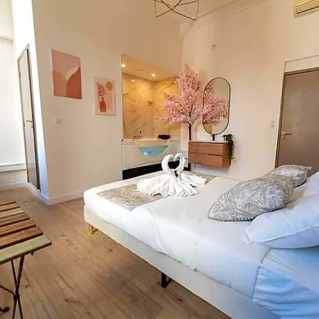 Le Celeste 3*