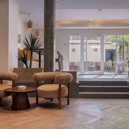 Le Noailles Gare Hotel 3*