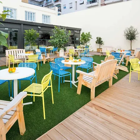Hotel Ibis Styles Centre Gare 3*