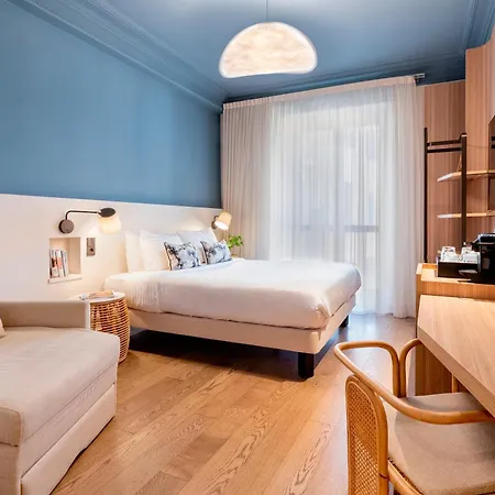 Hotel Crisol Mozart 4*