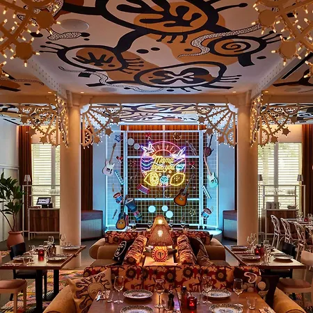 Hotel Mama Shelter 4*