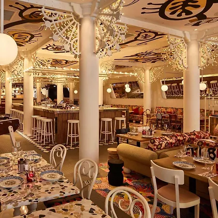 Mama Shelter Hotel
