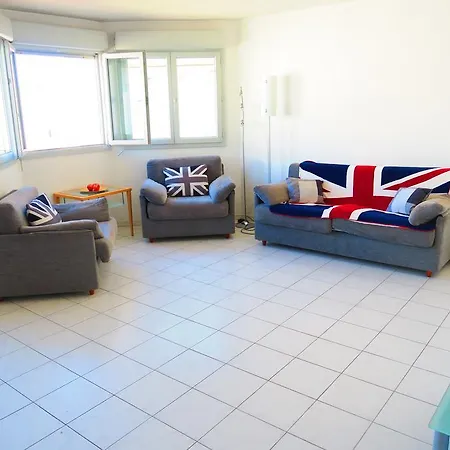 Ashley&parker - Joffre Apartment