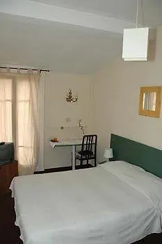 Solara Hotel 2*