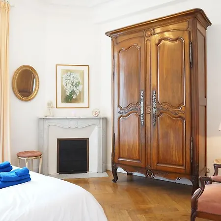 Lamartine Apartment *