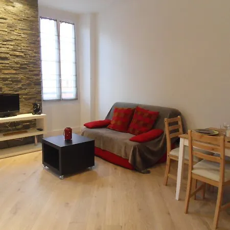 Francois Guisol Apartment