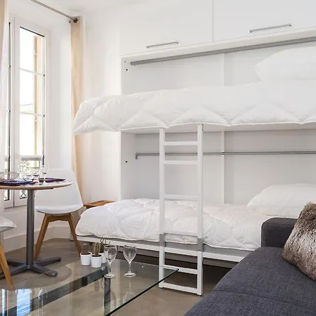 Garibaldi - Studio - Centre Ville Apartment *
