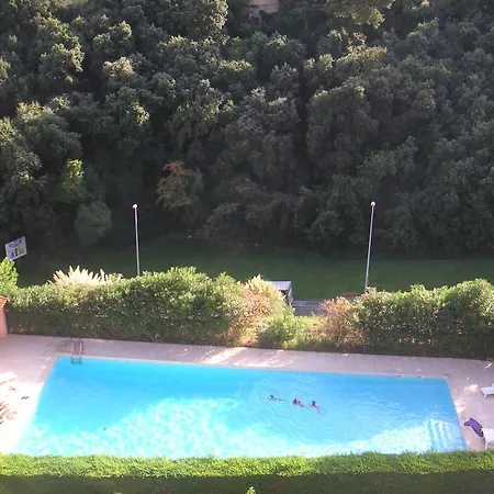 Les Hauts De Apartment *