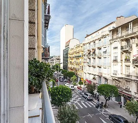 Au Centre De Appartement
