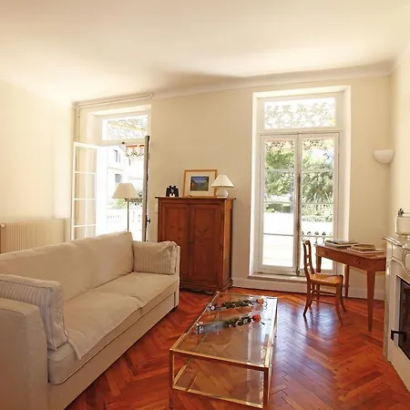Palmeraie - Magnifique D'époque Avec Vue 4 Personnes Avec Terrasse Le Port Appartement