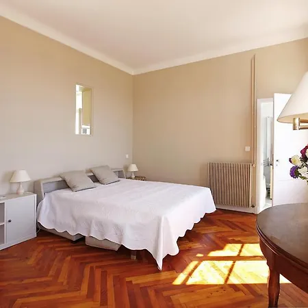 Palmeraie - Magnifique D'époque Avec Vue 4 Personnes Avec Terrasse Le Port Appartement *