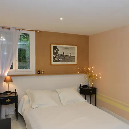 Apartment Un Jardin A La Plage