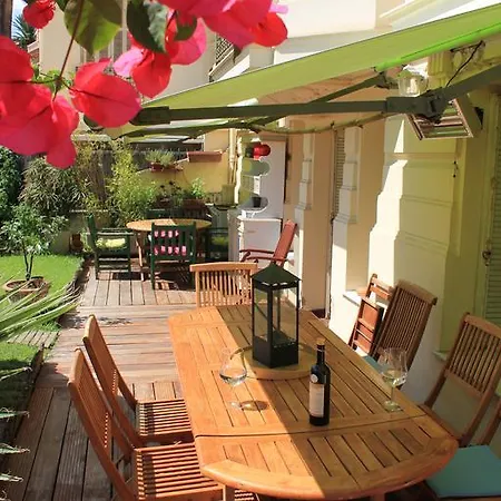 Un Jardin A La Plage Apartment *