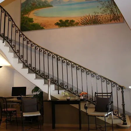 Ambassador, Completely Renovated 4* Nice