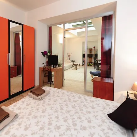 Apartment Paul Valery 50m Plage