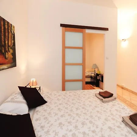 Apartment Paul Valery 50m Plage *