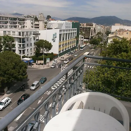 Magnan Hotel