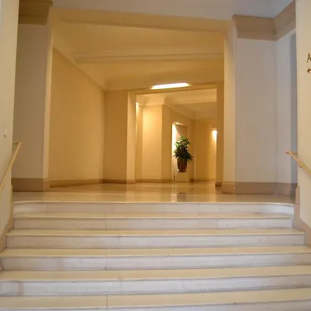 Majestic - 2 Chambres - Centre Ville
