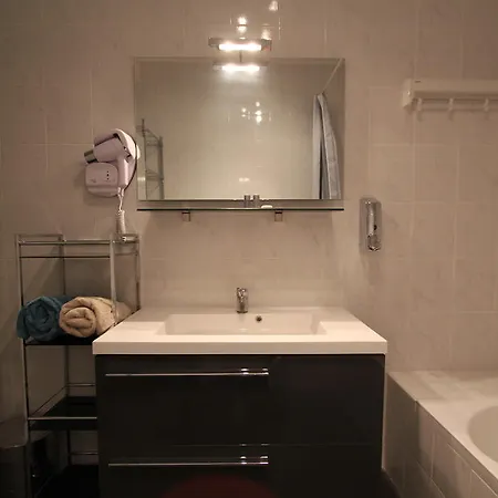 Appart hôtel Nice Beach 4*