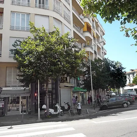 Apartment Gambetta Nice