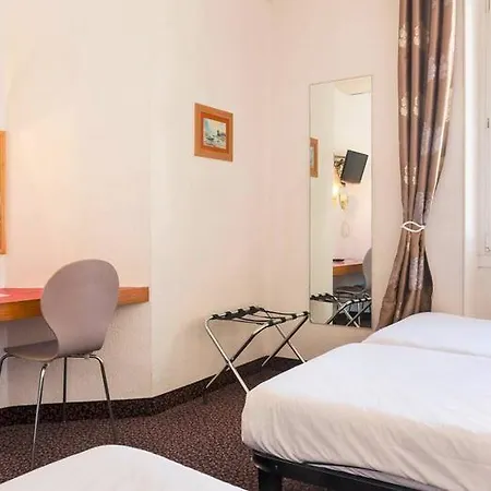Auberge de jeunesse Ozz *