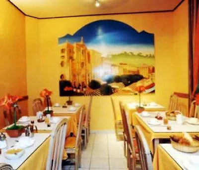 Amaryllis Hotel 3*