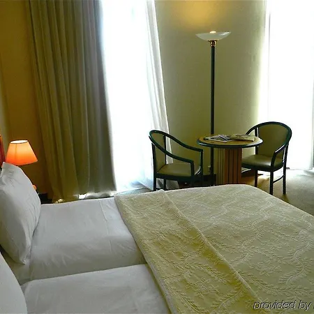 B4 Park Hotel