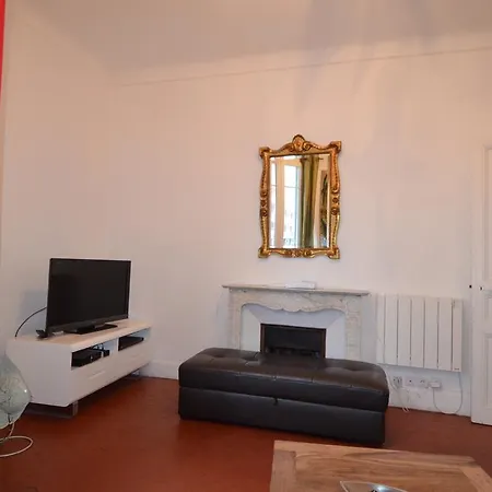 Apartment Le Marche Du Port Nice