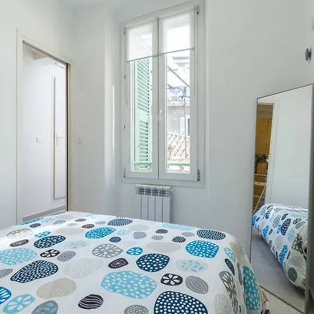 Appartement Casa Madere- Idéal Couples - Central&cosy -train Station - Tram&supermarkets-balcony- Washing-machine-ac Nice