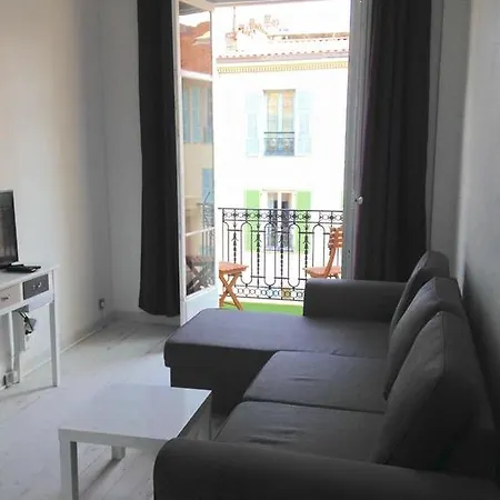 Apartment Joli Studio En Centre Ville
