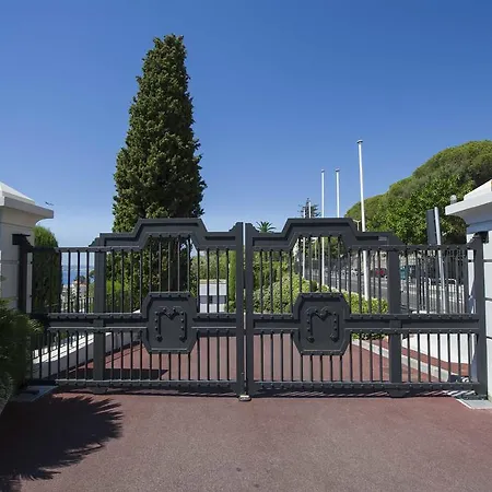 Apartment Luxury Palais Maeterlinck *