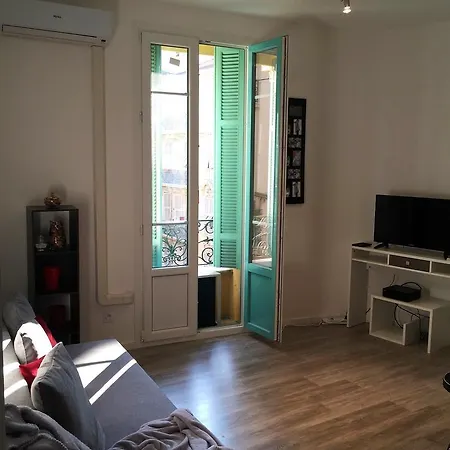 Centre Ville Apartment