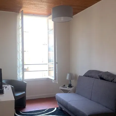 Apartment Port Of