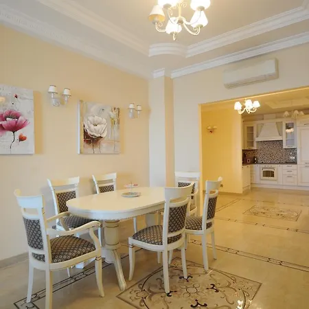 53 Promenade Des Nice